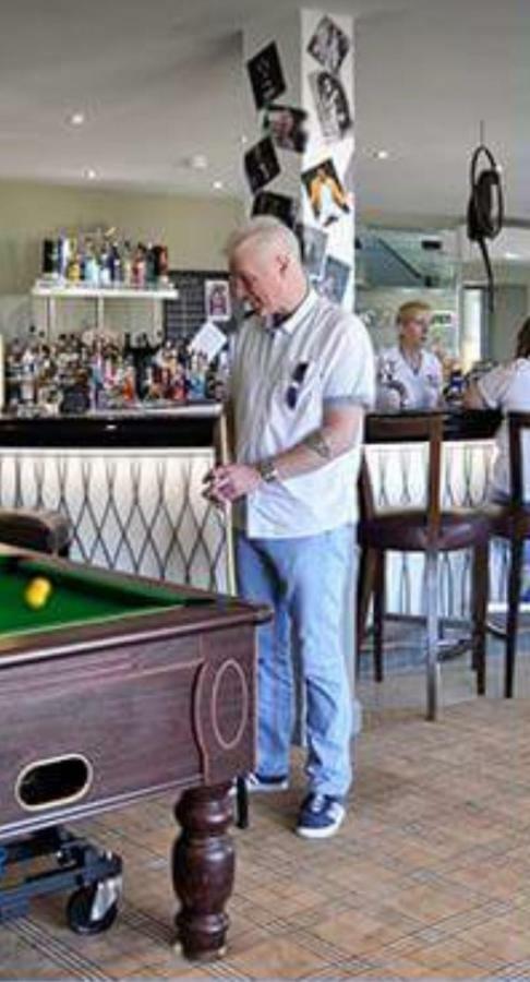 Oor Wee Hoose Hotel Leswalt Buitenkant foto